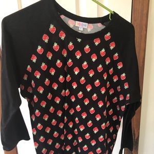 Lularoe Randy strawberry